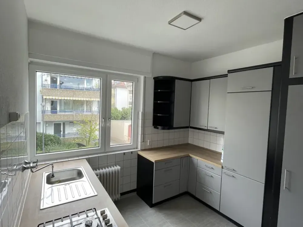 Quiet upscale residential area in Frankfurt: 3-room apartment in Dornbusch