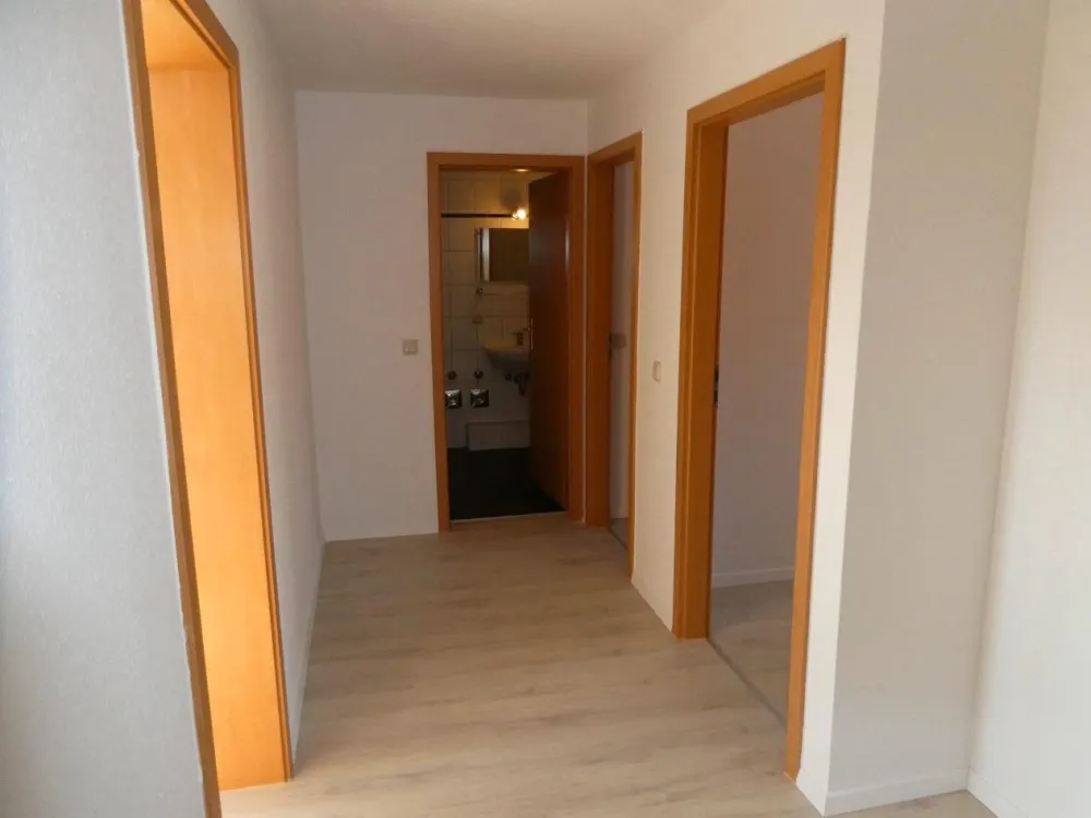 3-room attic apartment with fitted kitchen