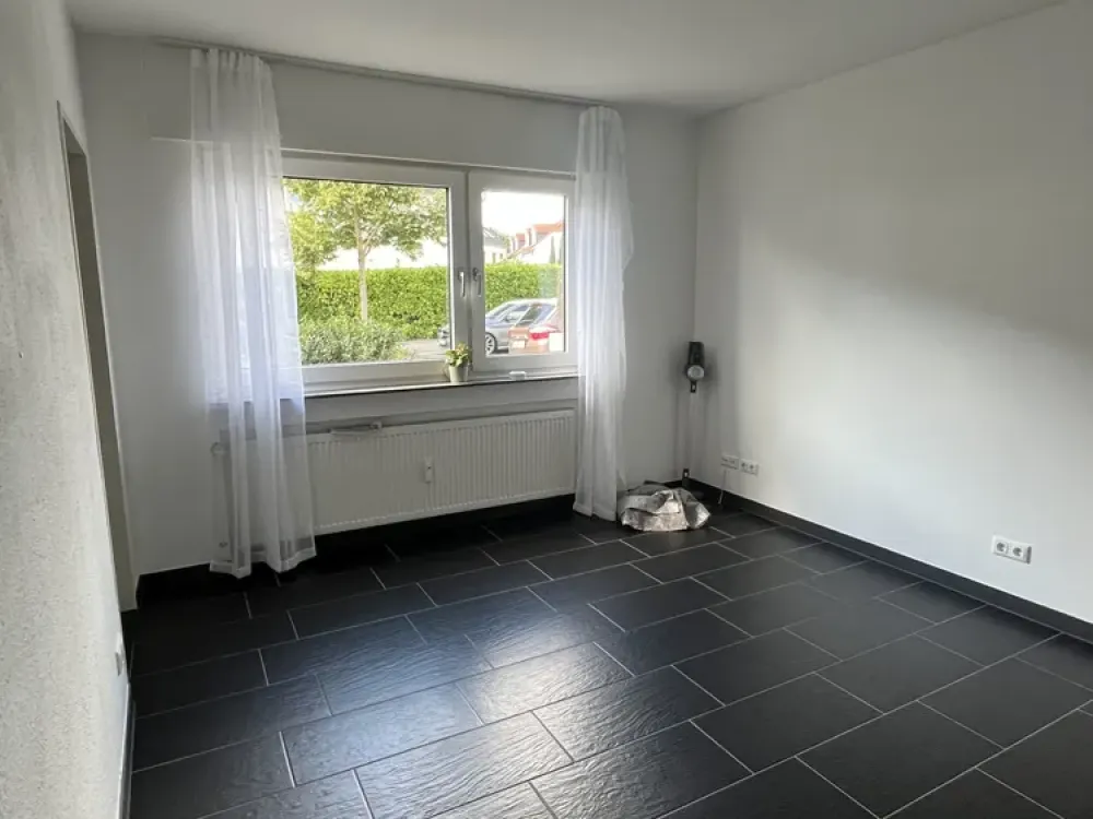Schöne, helle und ruhige 1-Zimmer Wohnung im Frankfurter Norden zu vermieten.