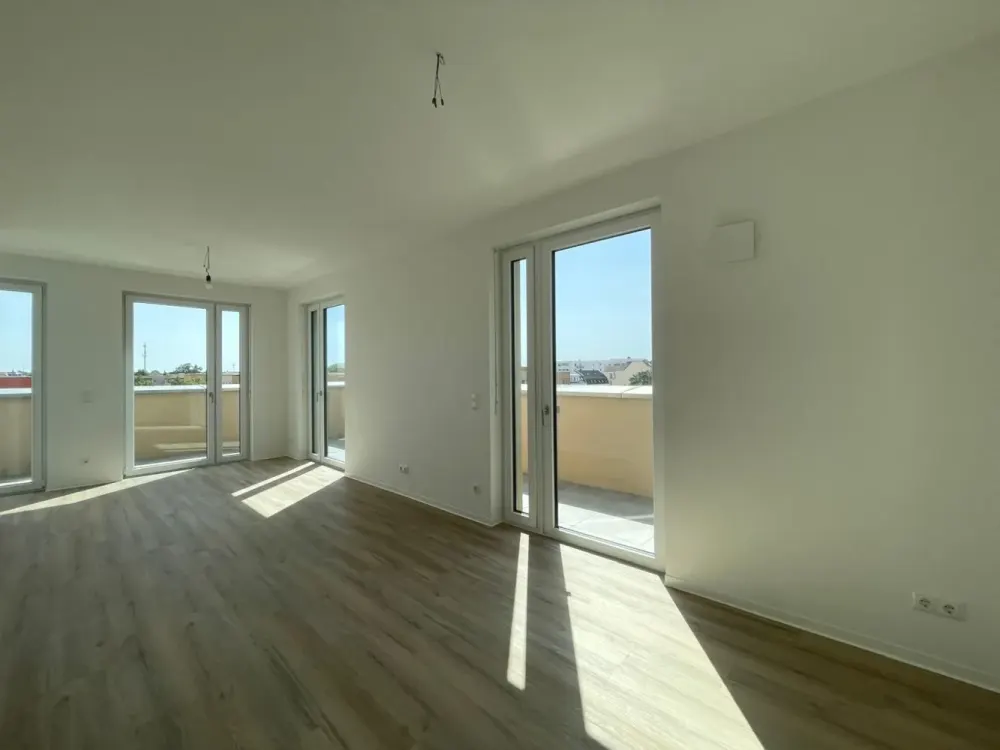 Spacious 2-Room New-Build Apartment with Large Roof Terrace in Zentrum-Ost | Optional with Fitted Kitchen