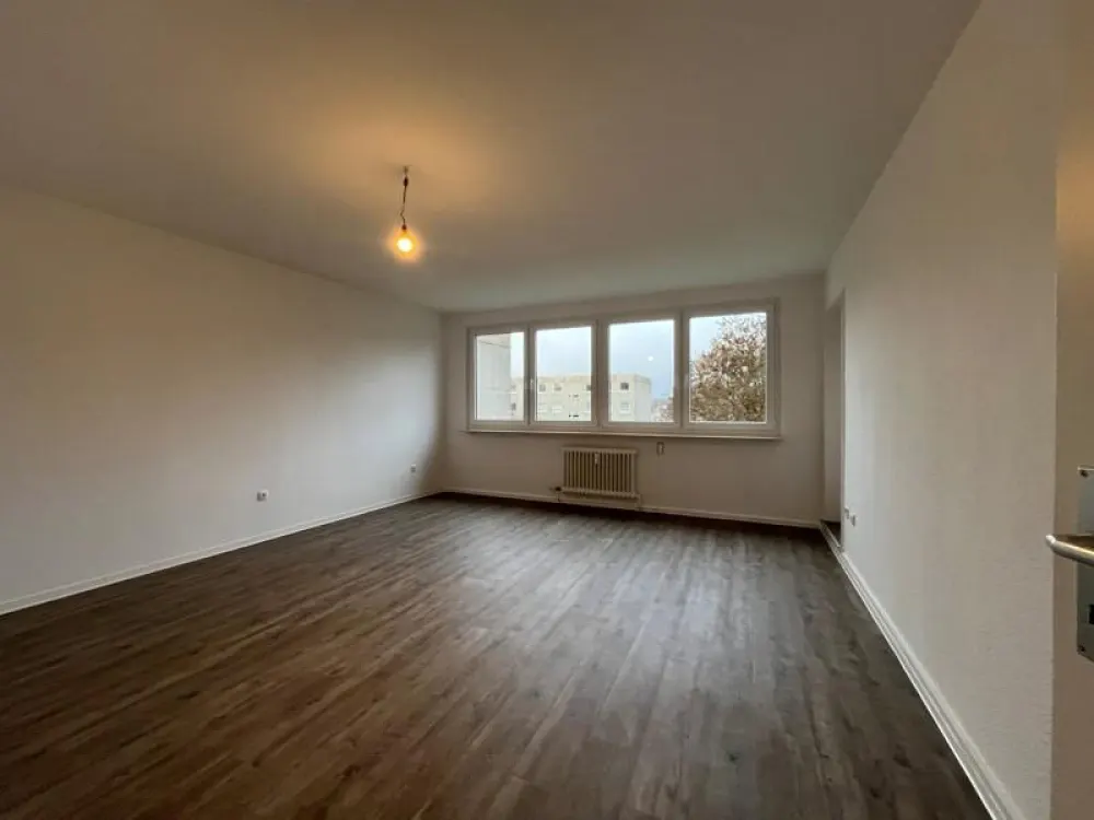 This is a place to stay: individual 2-room apartment