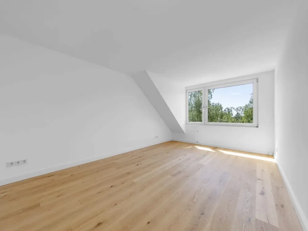 First occupancy after renovation - Viewings on 12.9 at 12 o'clock