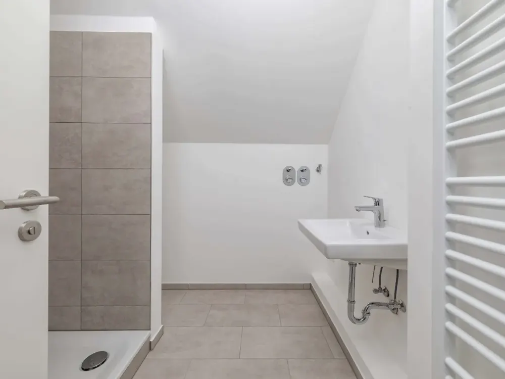 First occupancy after renovation - Viewings on 12.9 at 12 o'clock