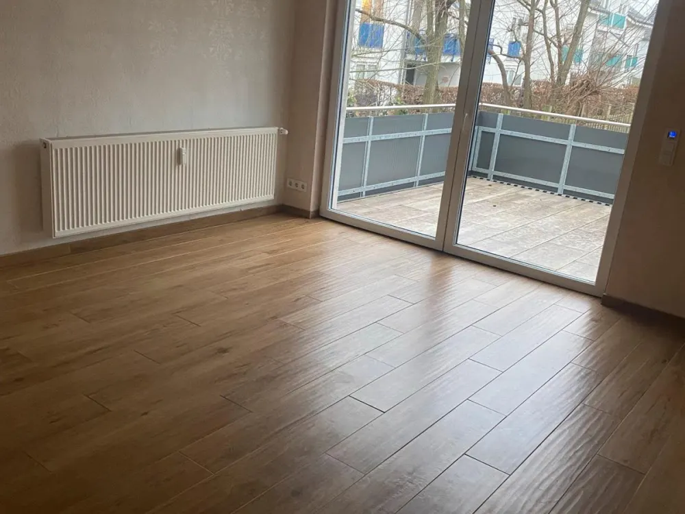 Apartment (Rent)