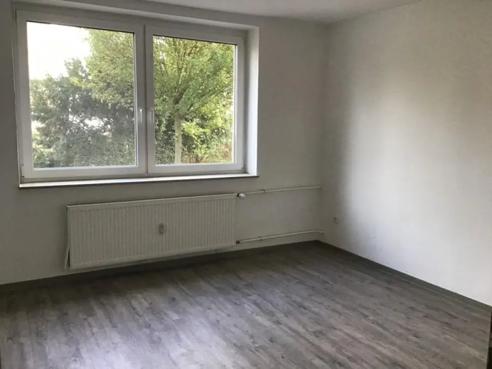 2-Room Apartment with Daylight Bathroom and Balcony