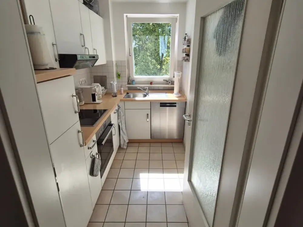 2-Room Apartment with Spacious South-Facing Balcony in Mittersendling