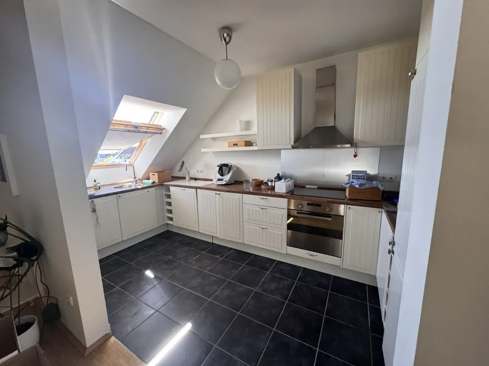Zuhause mit 3,5 Zimmern in Düsseldorf