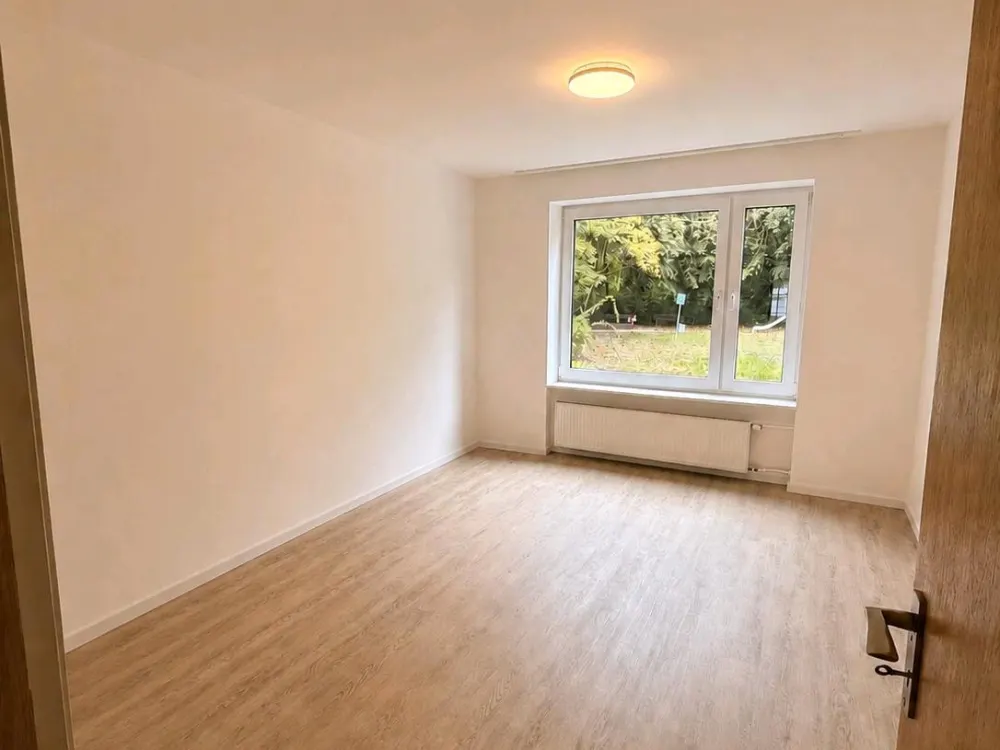 Freshly Renovated 3-Room Apartment in Hannover