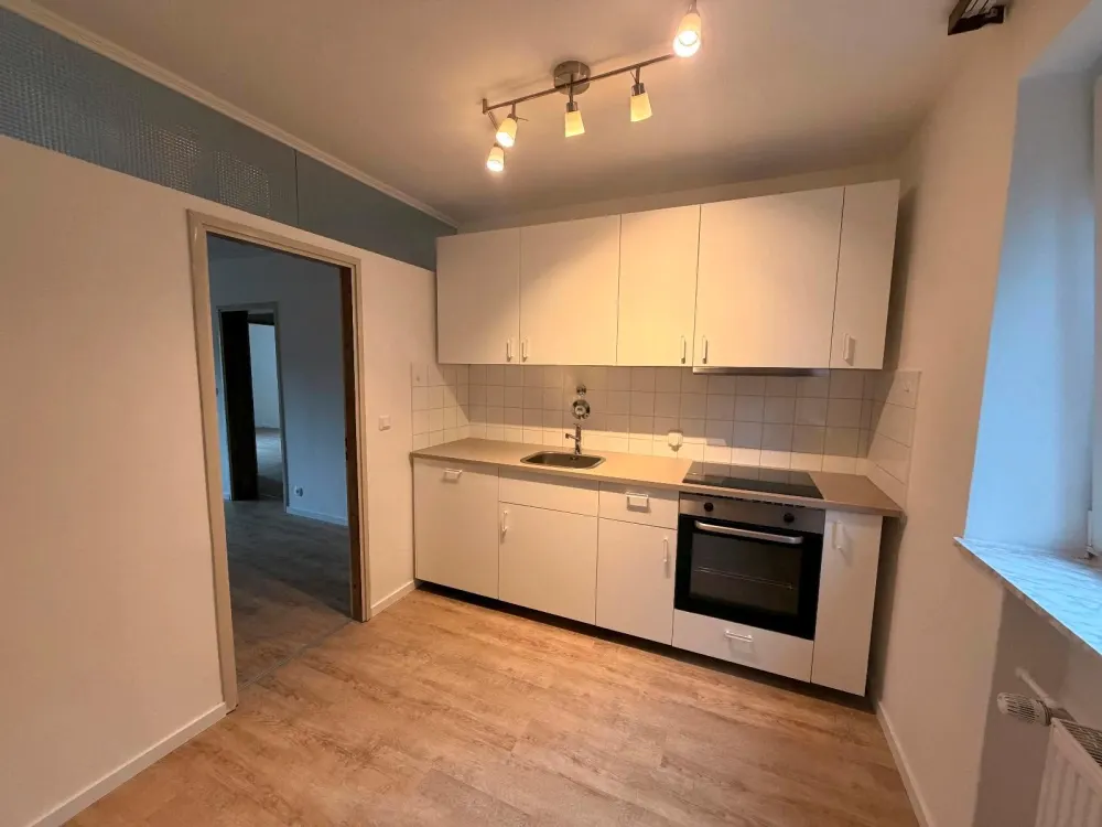 Freshly Renovated 3-Room Apartment in Hannover