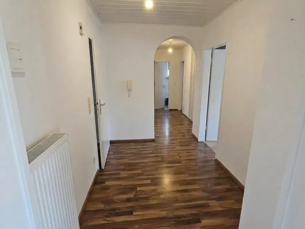Kern-Sanierte 3-Zimmer-Wohnung in Rödermark