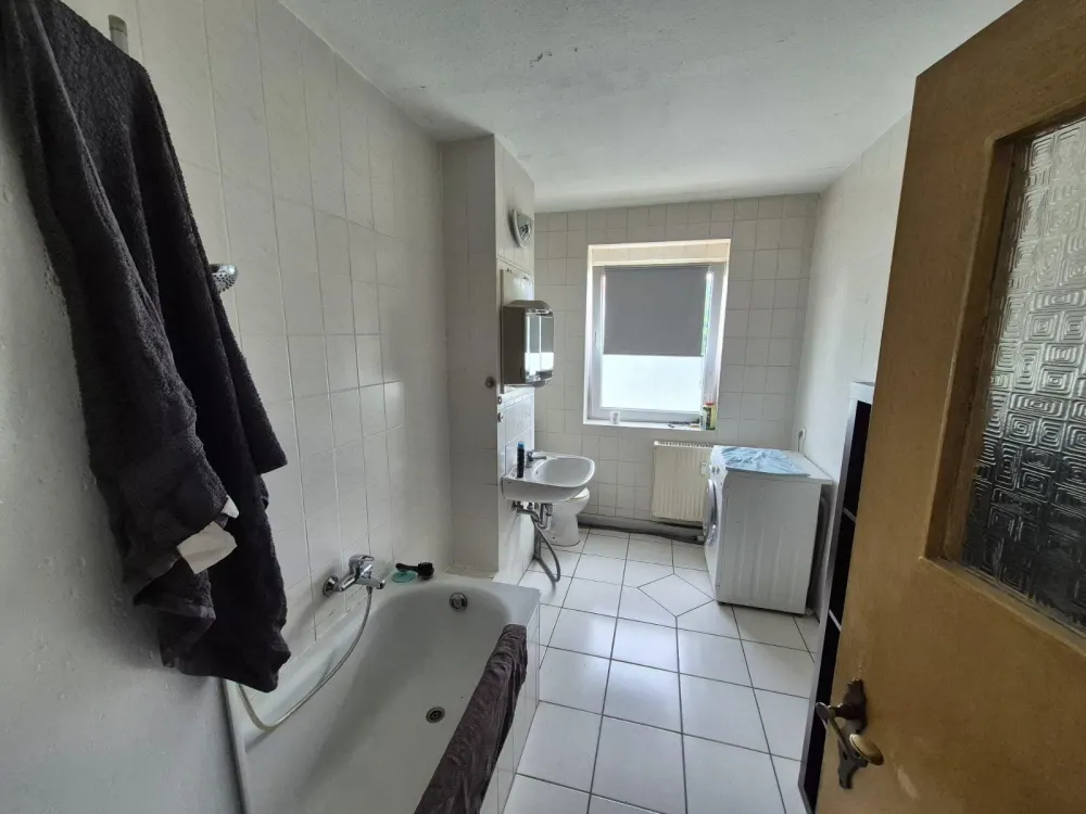 Spacious 3-Room Apartment on the Ground Floor, Available from 01.08.26!