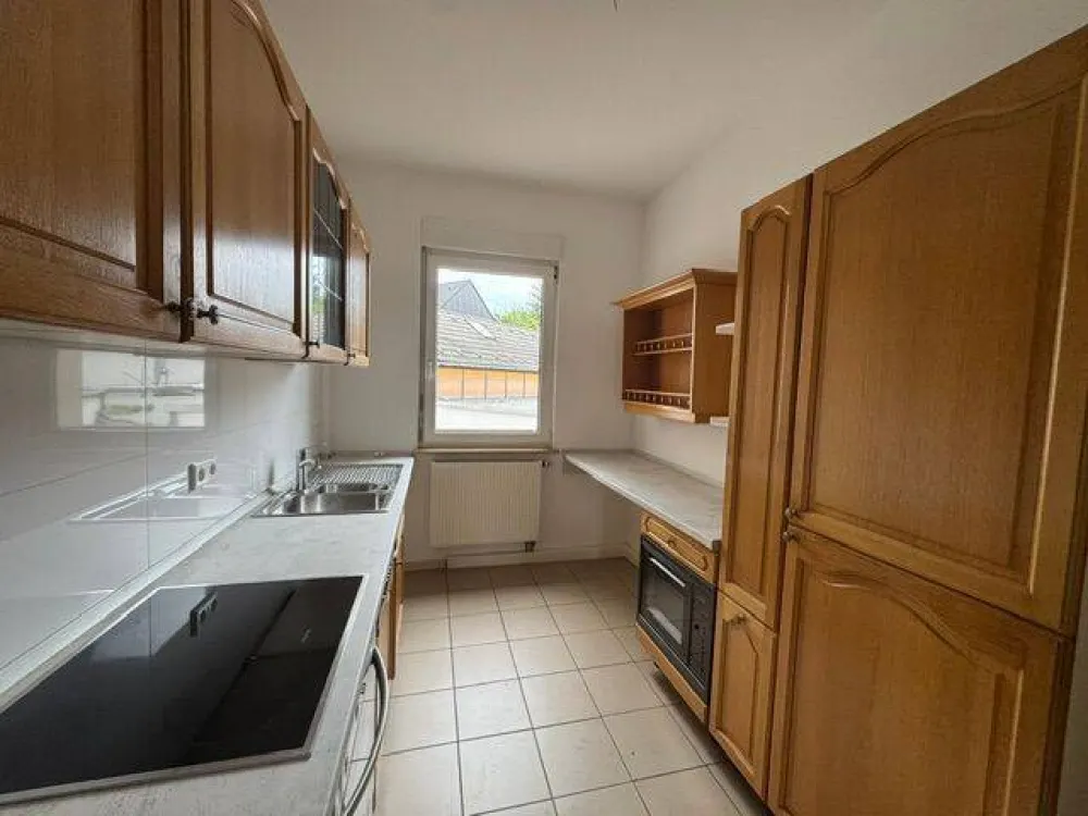 3 Rooms in the Heart of Laufamholz