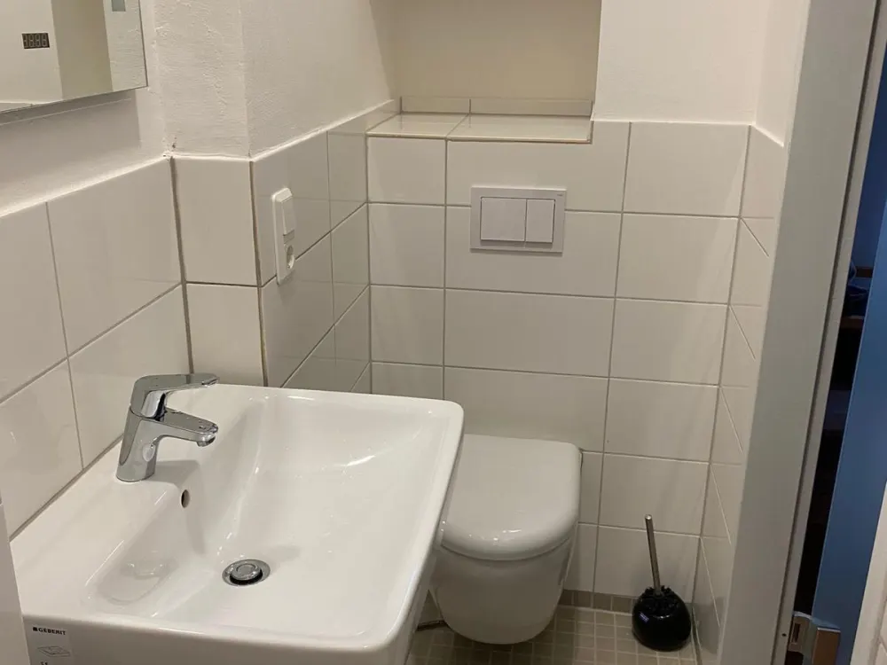 3.5 Room Kitchen 2 Bathrooms Balcony Apartment Rotenbühl Fully Renovated