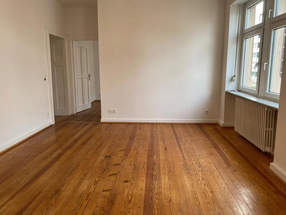 3.5 Room Kitchen 2 Bathrooms Balcony Apartment Rotenbühl Fully Renovated