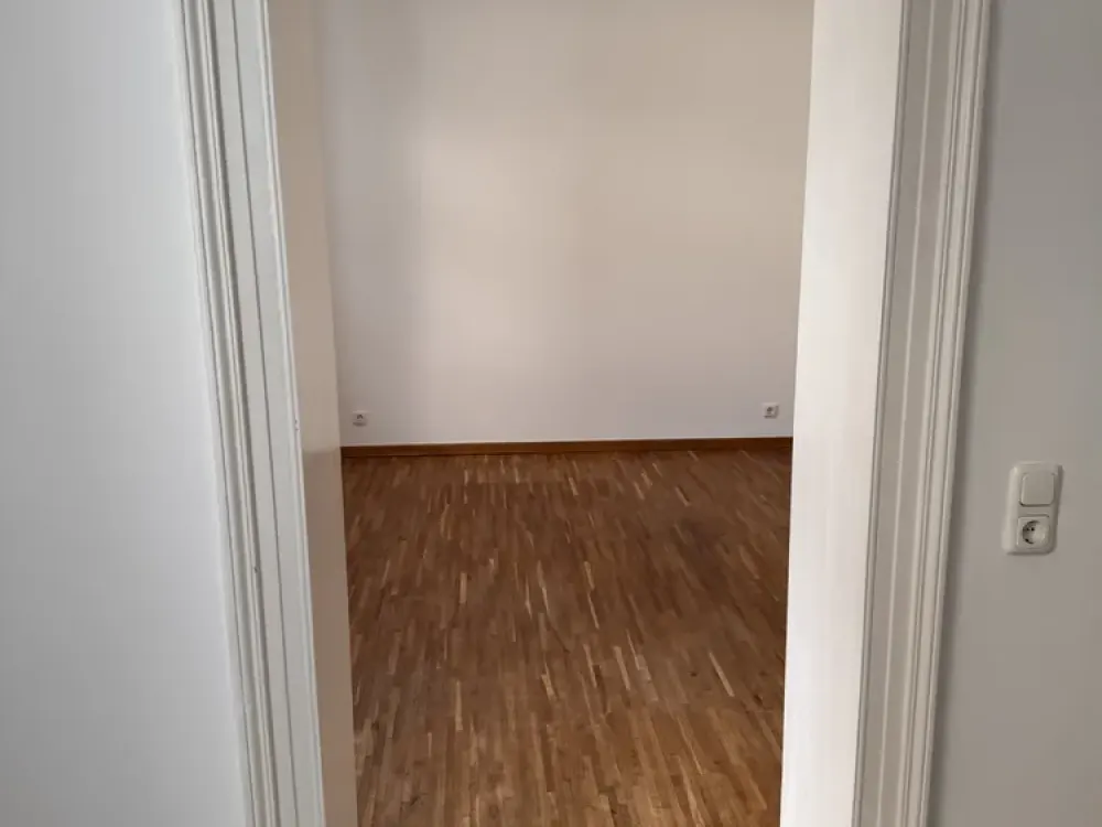 Compact 1-Room Apartment in Düsseldorf Pempelfort