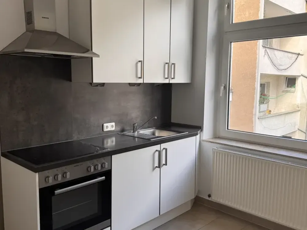 Compact 1-Room Apartment in Düsseldorf Pempelfort