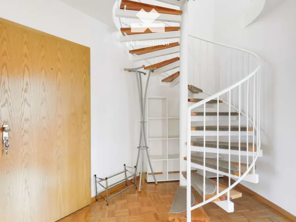 Spacious, Bright Maisonette Apartment - 360° Virtual Tour