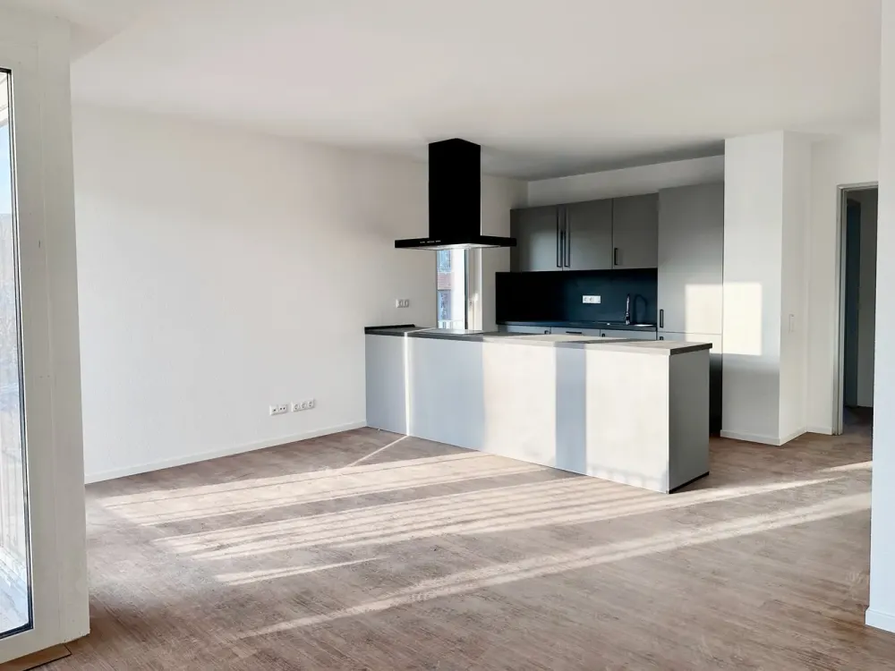 New Development Area Hannover KRONSRODE: Built-in Kitchen/Cooking Island, Balcony, 2 Bathrooms, Underfloor Heating, Elevator, Cellar, Underground Parking