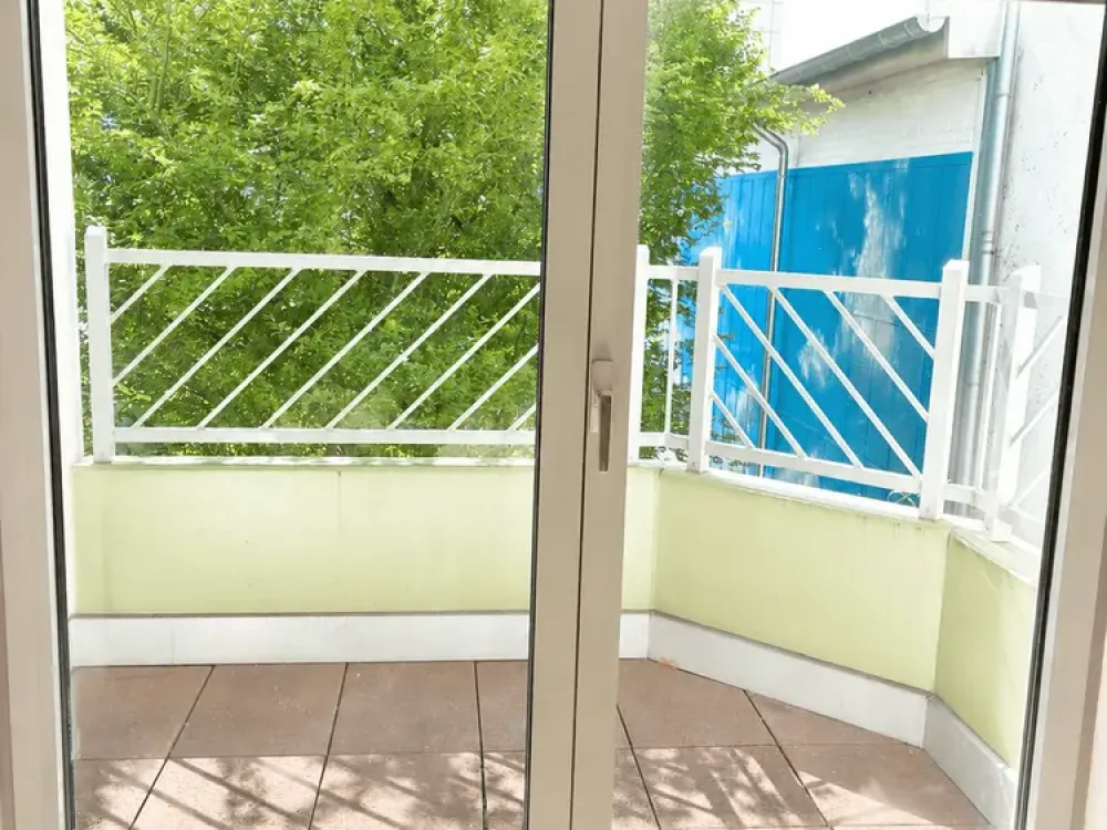 Charming 2-Room Apartment in Desirable Location of Saarbrücken-St. Arnual