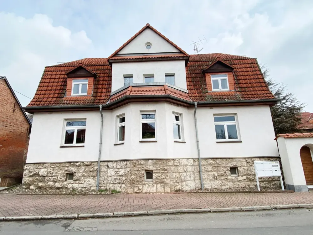 Cozy 3-Room Apartment in the Attic in a Quiet Location in Riethnordhausen