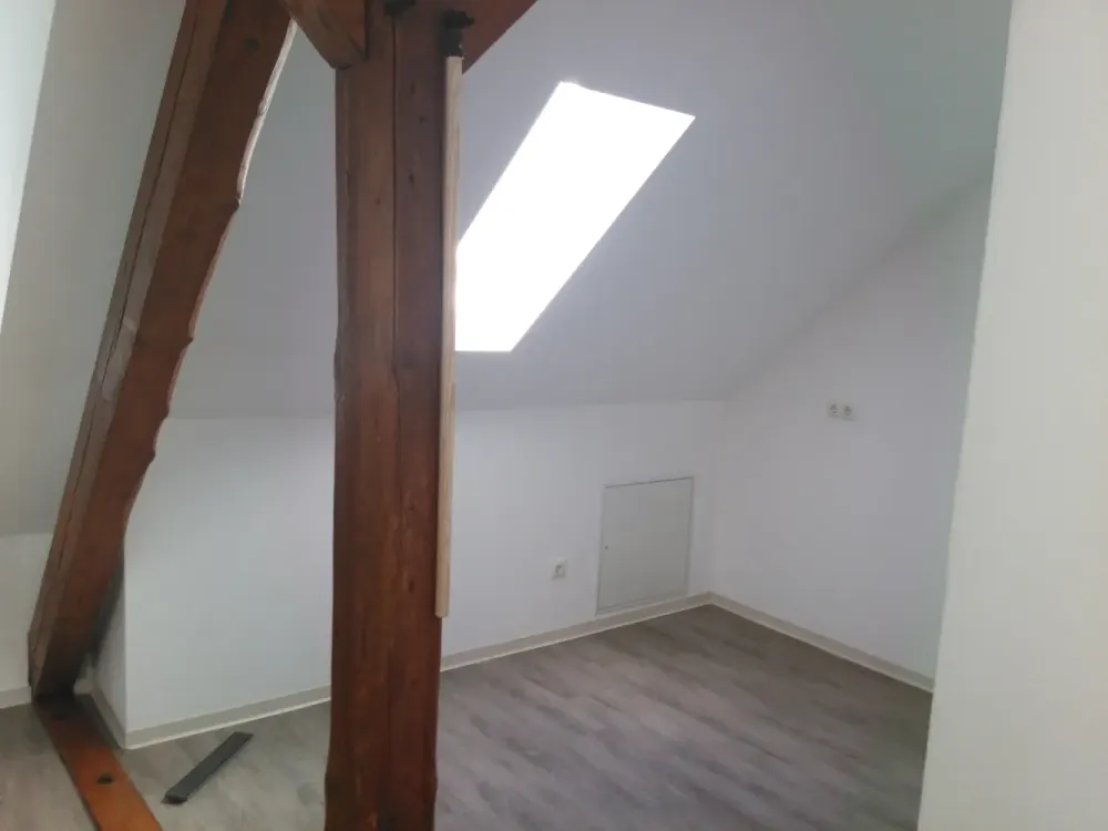 Beautiful Top-Floor 2-Room Apartment in Paderborn