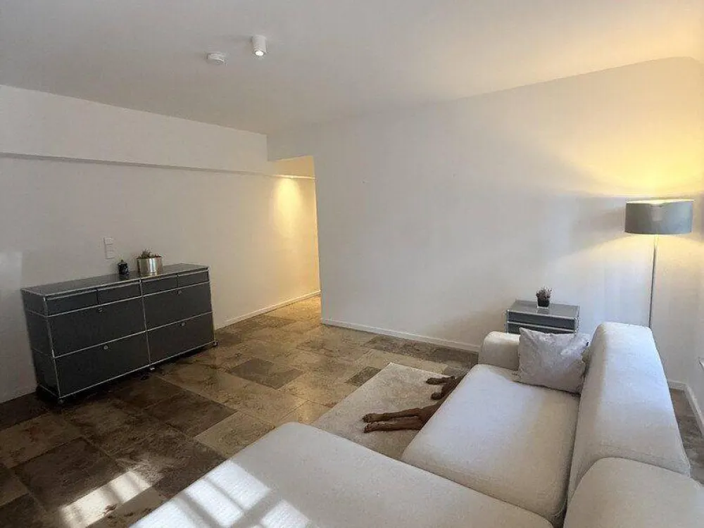 Furnished Apartment in Historic Villa with Exclusive Location on the Cologne Riviera