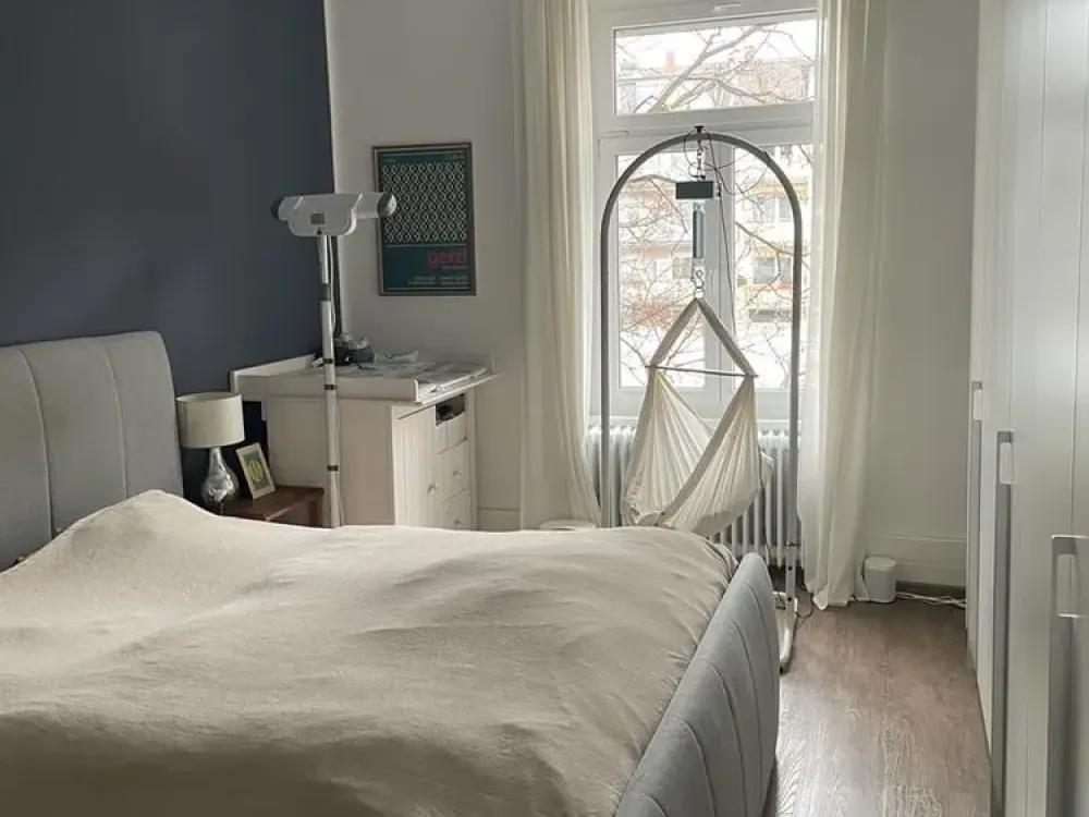 Charming 4-Room Old Building Apartment in Sachsenhausen-Nord