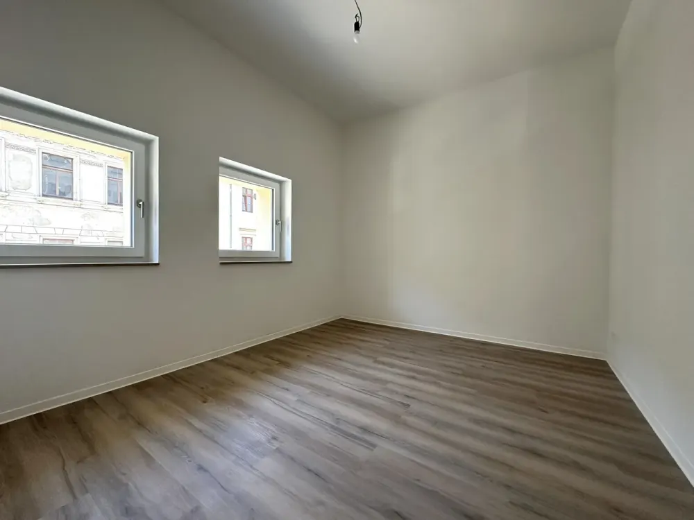 3 Rooms | Balcony | Renovated Old Building, Living in Zentrum-Ost | Optional with Fitted Kitchen