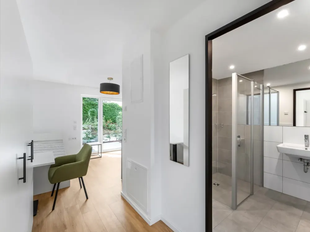 Arrive. Feel Good. Be at Home. Top-Class Apartment.