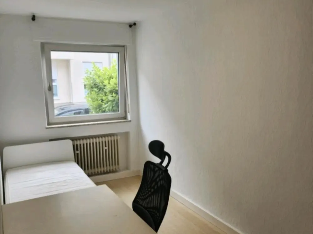 Shared Room in 3-Person Shared Flat from 01.01.2027