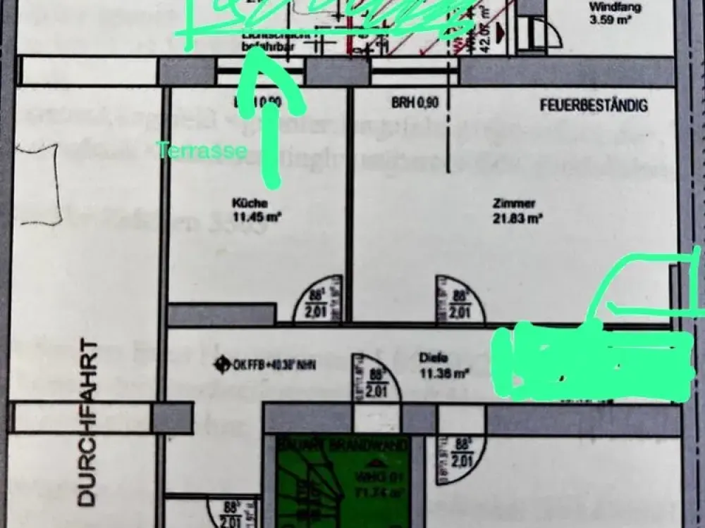 In Düsseldorf: Sanierte Wohnung mit 2 Zimmern und Terrasse