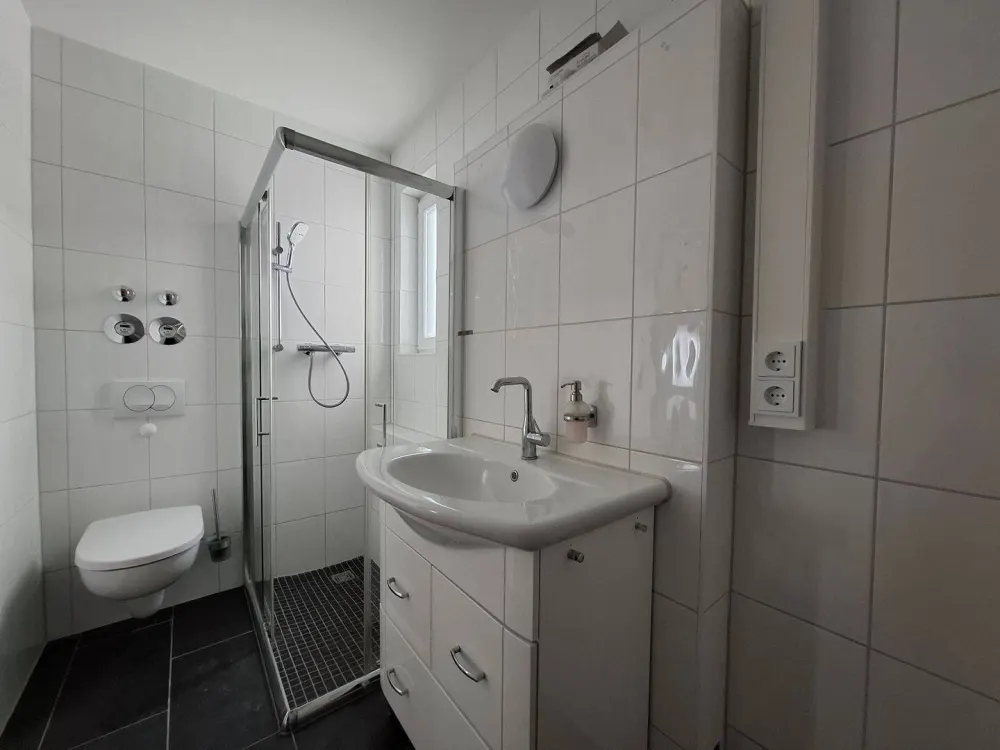 Smart living without WBS - Compact, central, your style