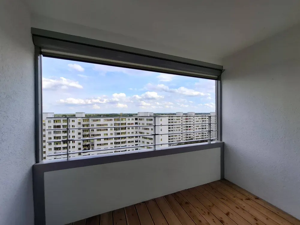Smart living without WBS - Compact, central, your style