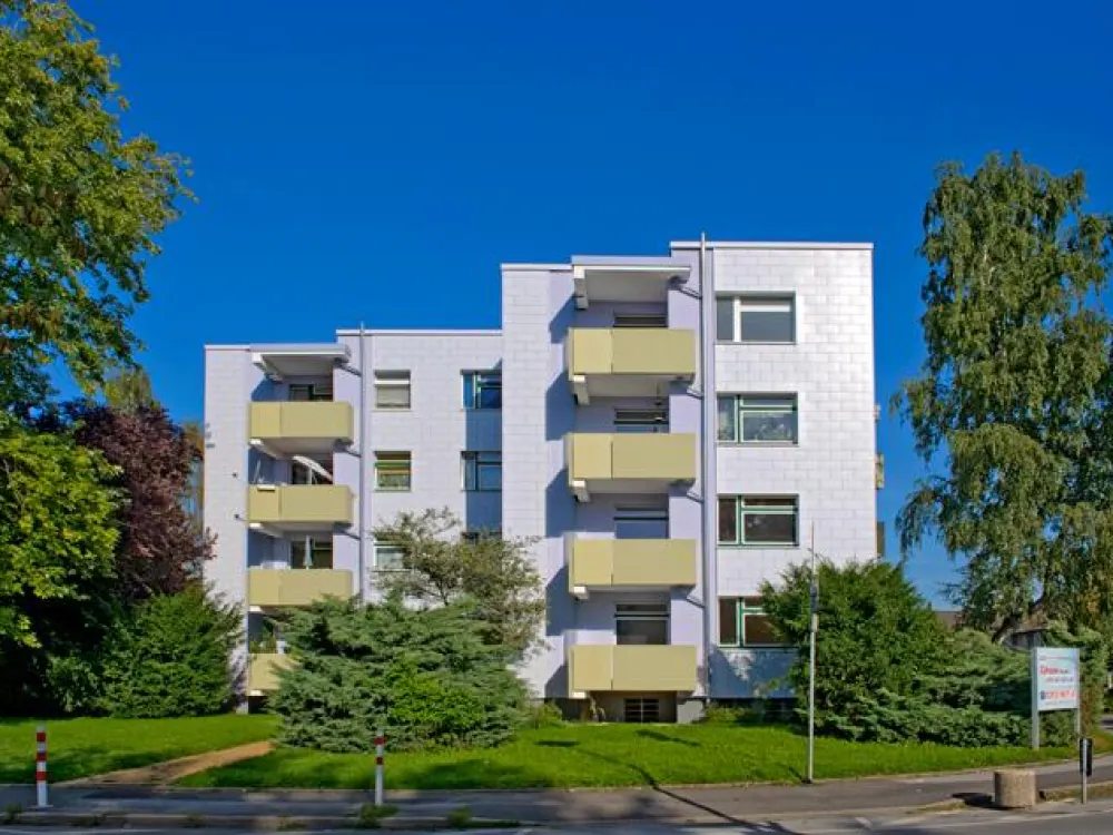 Available for viewing immediately!! 4-room apartment in Methler on offer, with laminate flooring