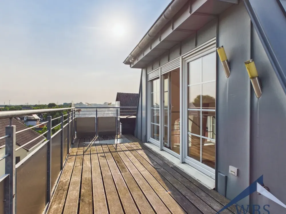 Exceptional Penthouse Apartment with Large Roof Terrace