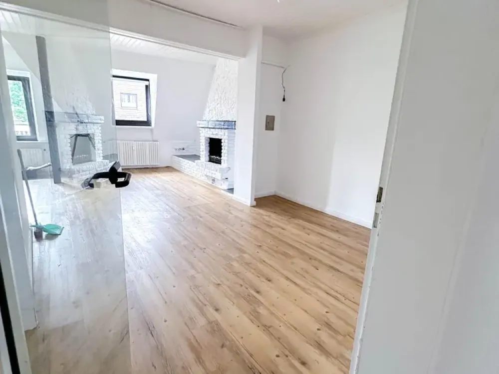 Spacious Maisonette Apartment Suitable for Shared Living