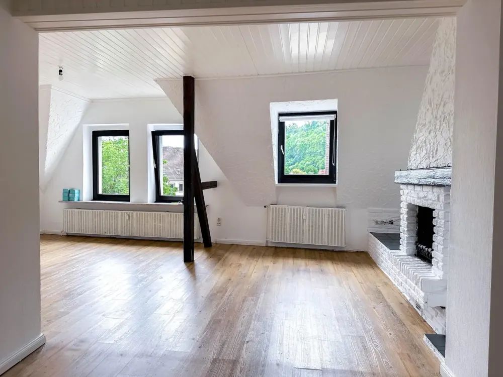 Spacious Maisonette Apartment Suitable for Shared Living