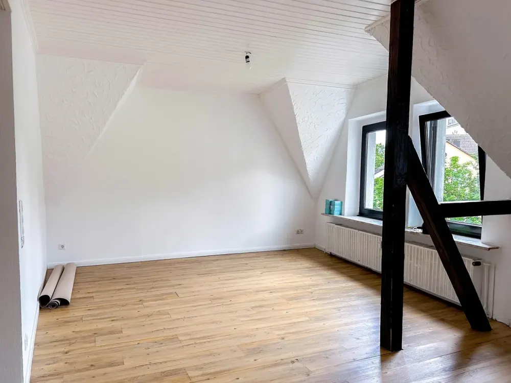 Spacious Maisonette Apartment Suitable for Shared Living