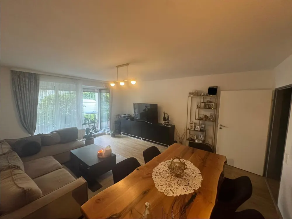 Beautiful 2-Room Apartment for Rent at Königstor in Kassel