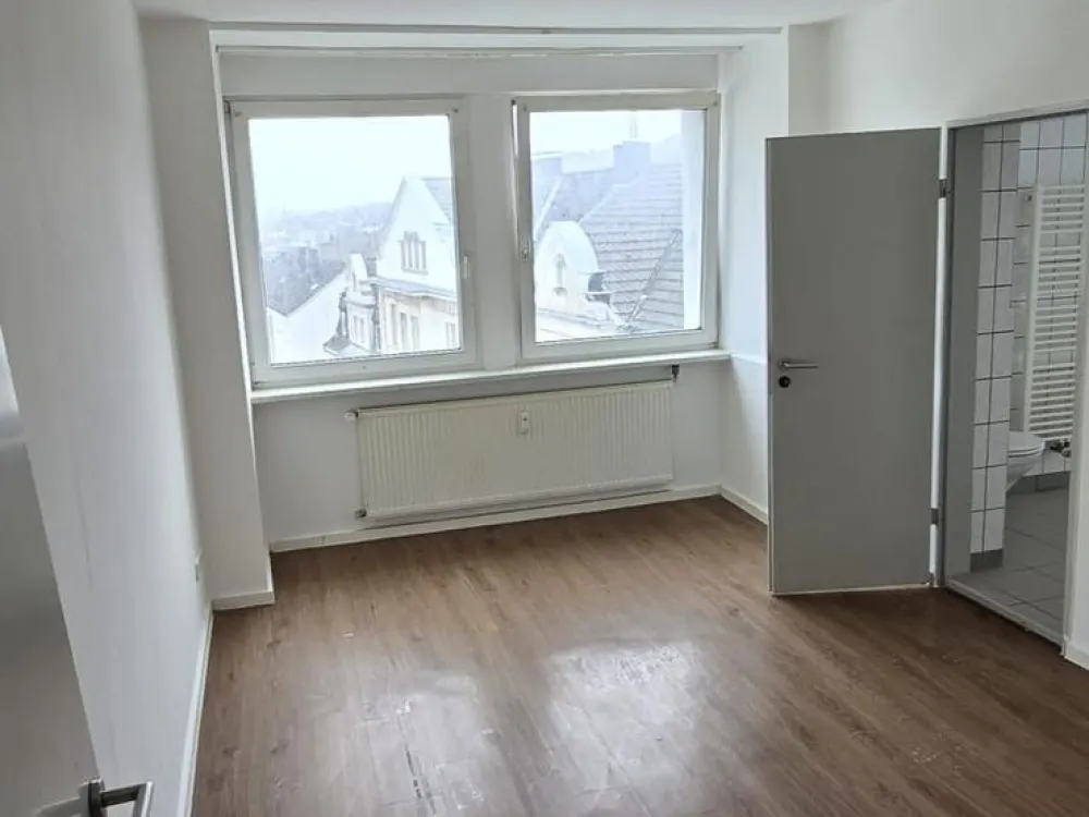 Spacious Room Wonder: 4 Rooms for Free Development! [HMR-O14E06] [HMR-O14E06]