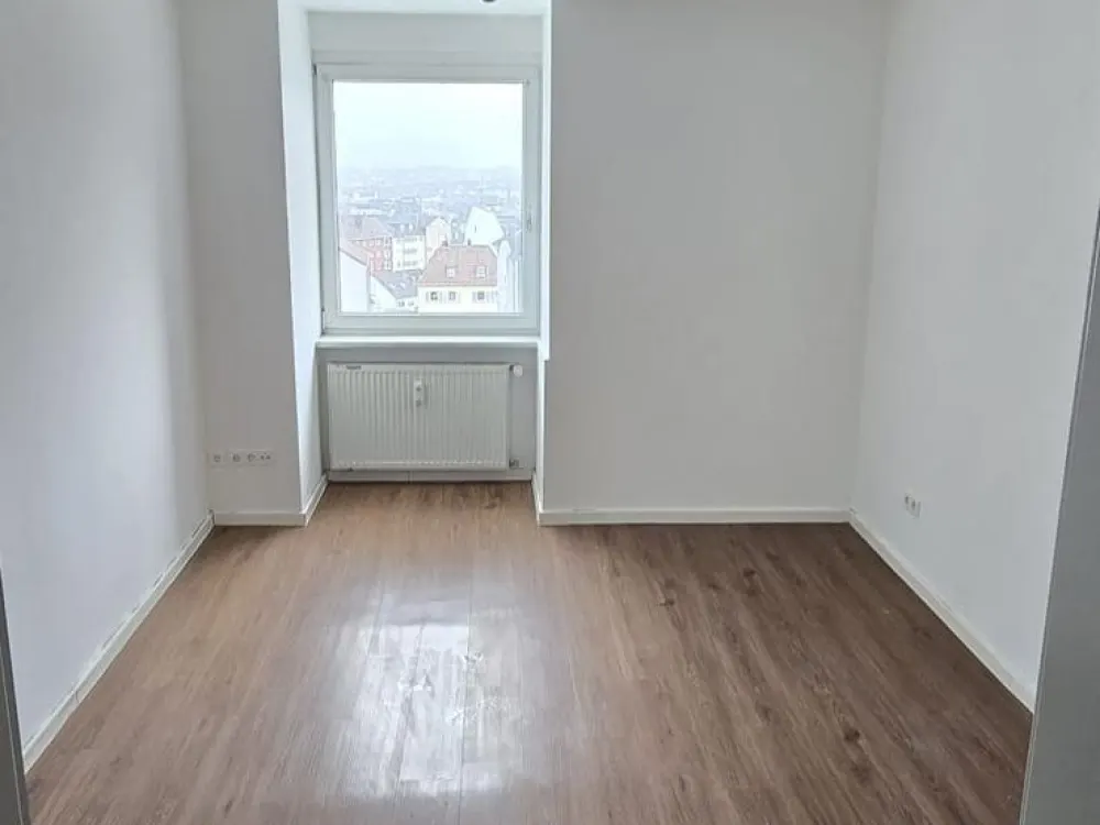 Spacious Room Wonder: 4 Rooms for Free Development! [HMR-O14E06] [HMR-O14E06]