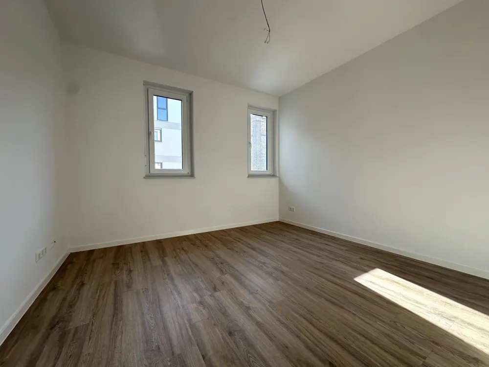 4-Room Apartment with Balcony