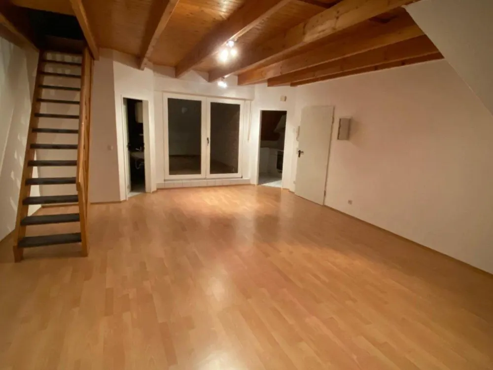 Gemütliche Wohnung über zwei Ebenen mit Loggia, Dr. Kurzhals Immobilien GmbH, Tel. 02508/451, www.Dr-Kurzhals.de