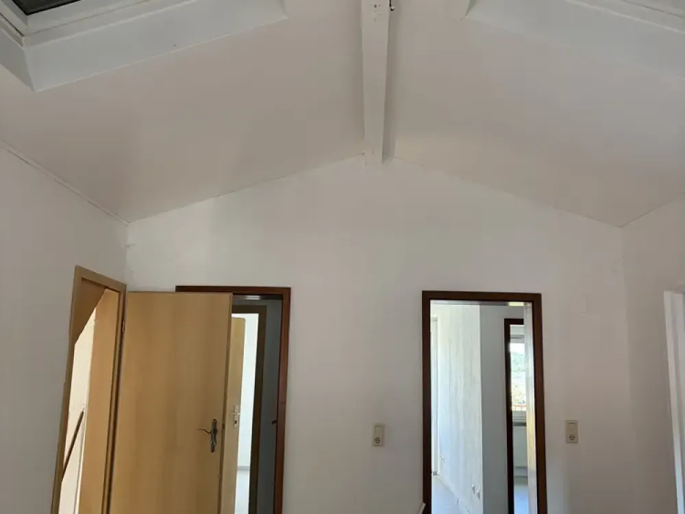 Top Apartment in St. Arnual incl. Kitchen ! .! Also WG or living also as office - With Character: 4 rooms, kitchen, bathroom