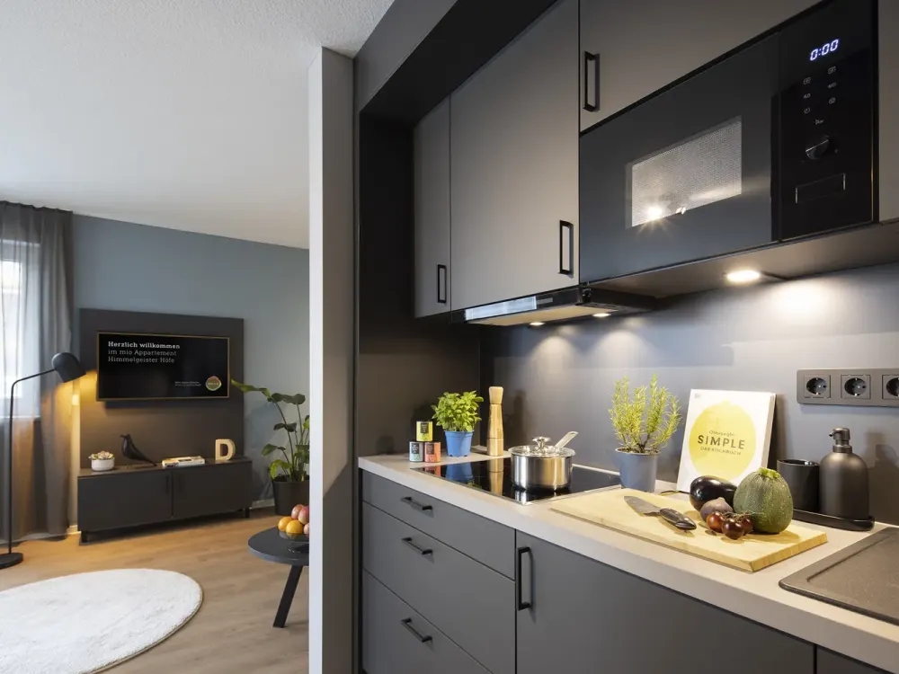 SPECIAL! mio Comfort+ Apartment: Fully Furnished 1-Room Apartment with Designer Kitchen, Wi-Fi