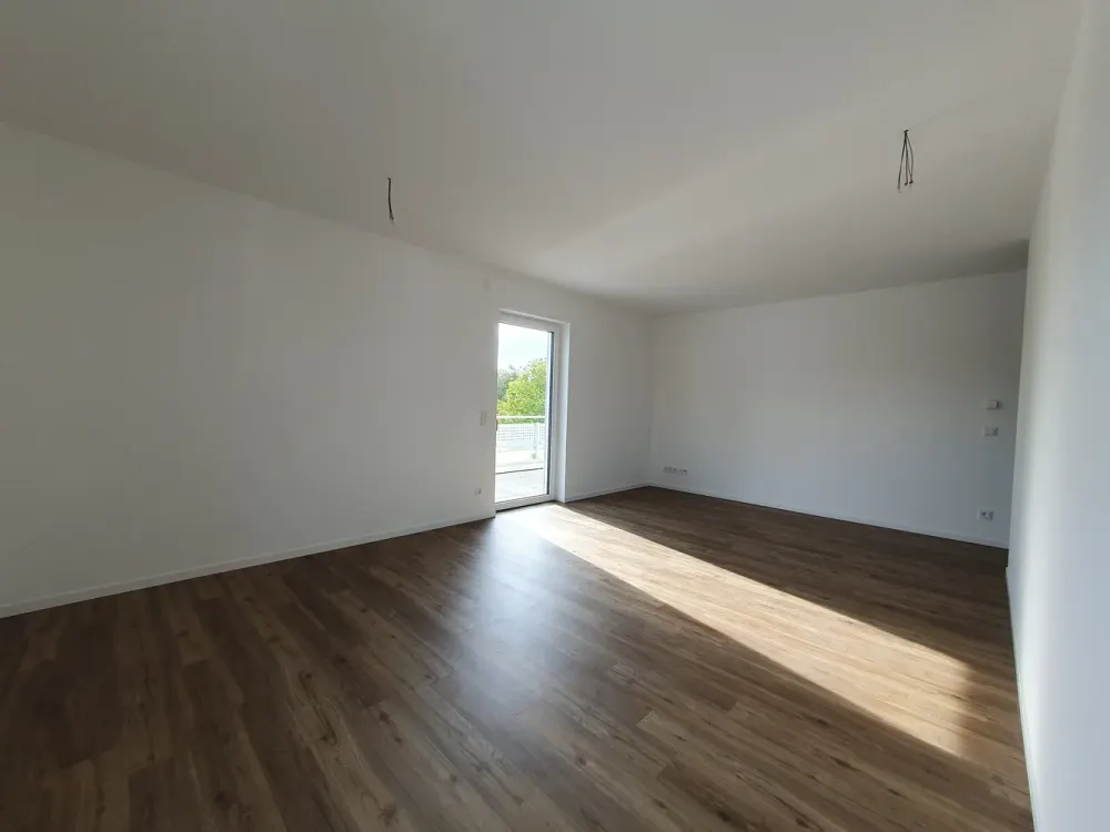 New Build! Barrier-Free! Large 3-Room Attic Apartment with Terrace, Shower Bath, Built-in Kitchen