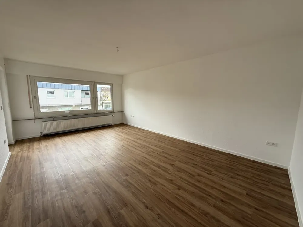Attractive 2-Room Apartment with Parking Space in Eggenstein-Leopoldshafen