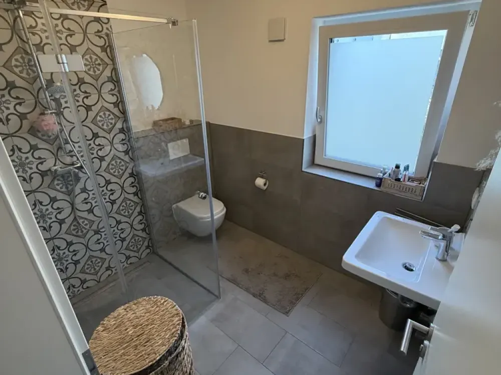 Low-energy 2-room garden apartment with fitted kitchen