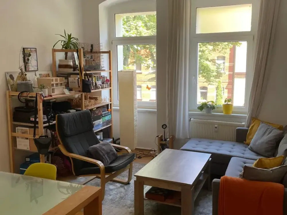 2.5 Rooms in Erfurt City Centre - Near FH/HMU/UNI - Ideal for Singles or Couples - with Garden Use!