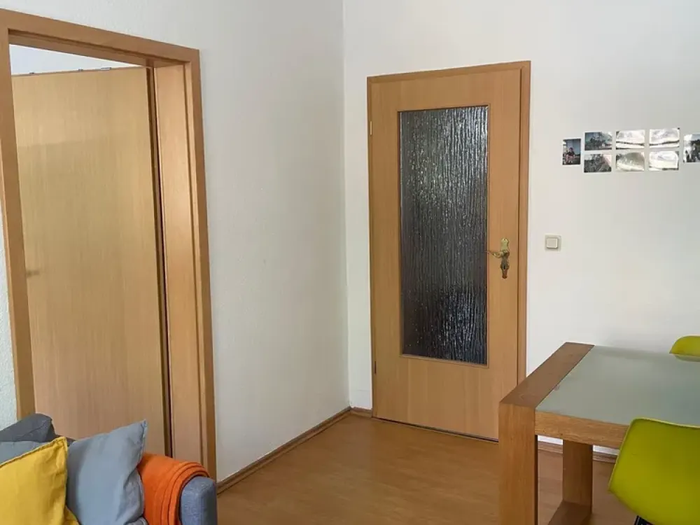 2.5 Rooms in Erfurt City Centre - Near FH/HMU/UNI - Ideal for Singles or Couples - with Garden Use!